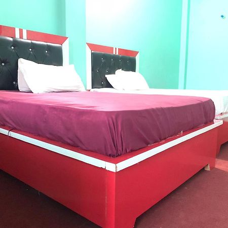 Subha Laxmi Hotel & Lodge Bahāsi Dış mekan fotoğraf