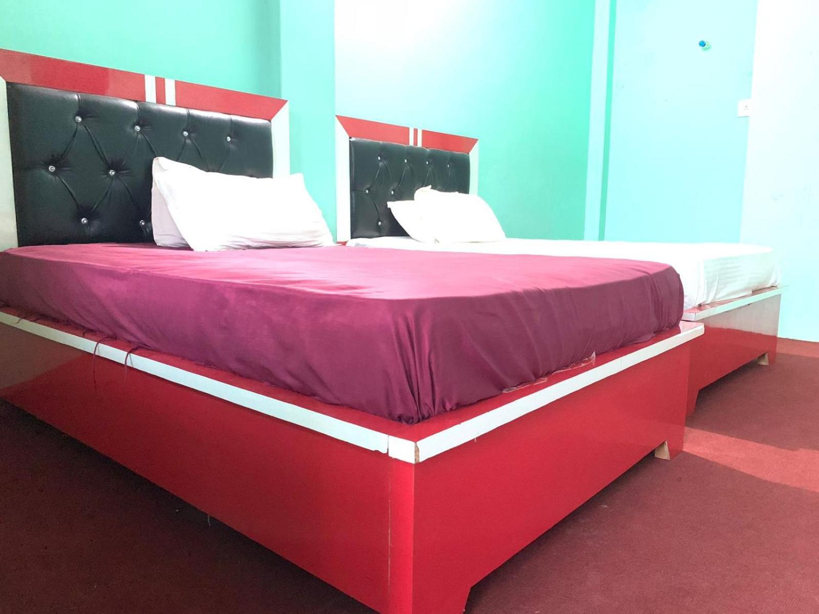 Subha Laxmi Hotel & Lodge Bahāsi Dış mekan fotoğraf